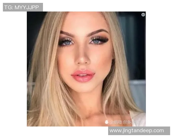 碧眼足球明星盘点：那些在绿茵场上闪耀的蓝眼睛球员