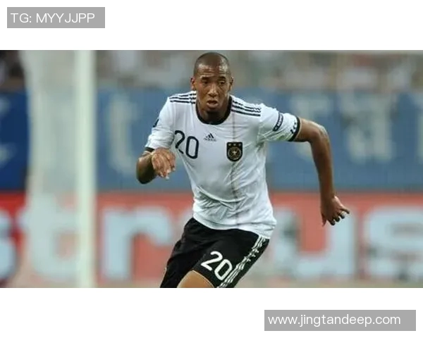 德国23号足球明星的辉煌历程与未来展望解析